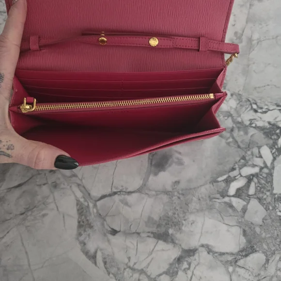 Prada With COA Pink Women's Wallet - Picture 4 of 8